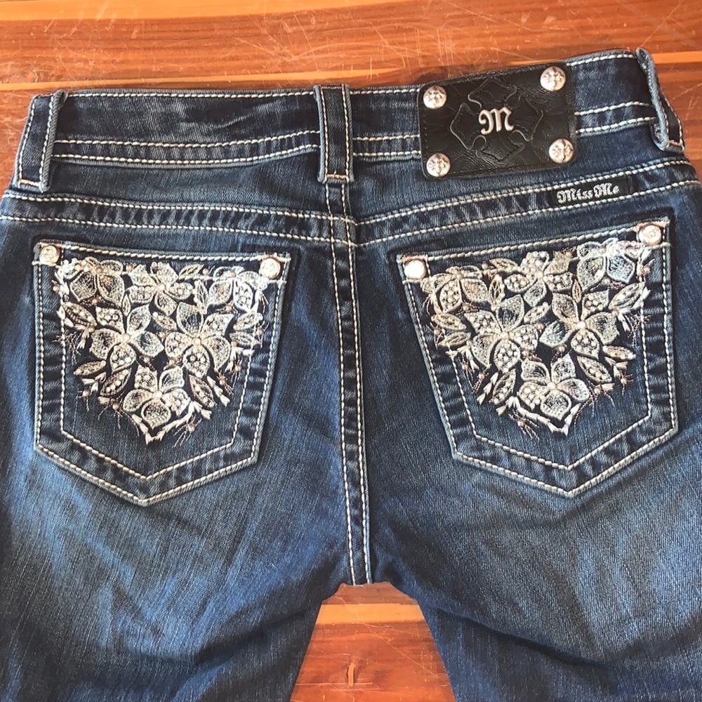 Limited Edition Capri Miss Me Jeans